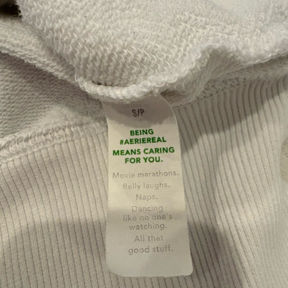 Aerie Beach Party Pullover - Picture 6 of 11